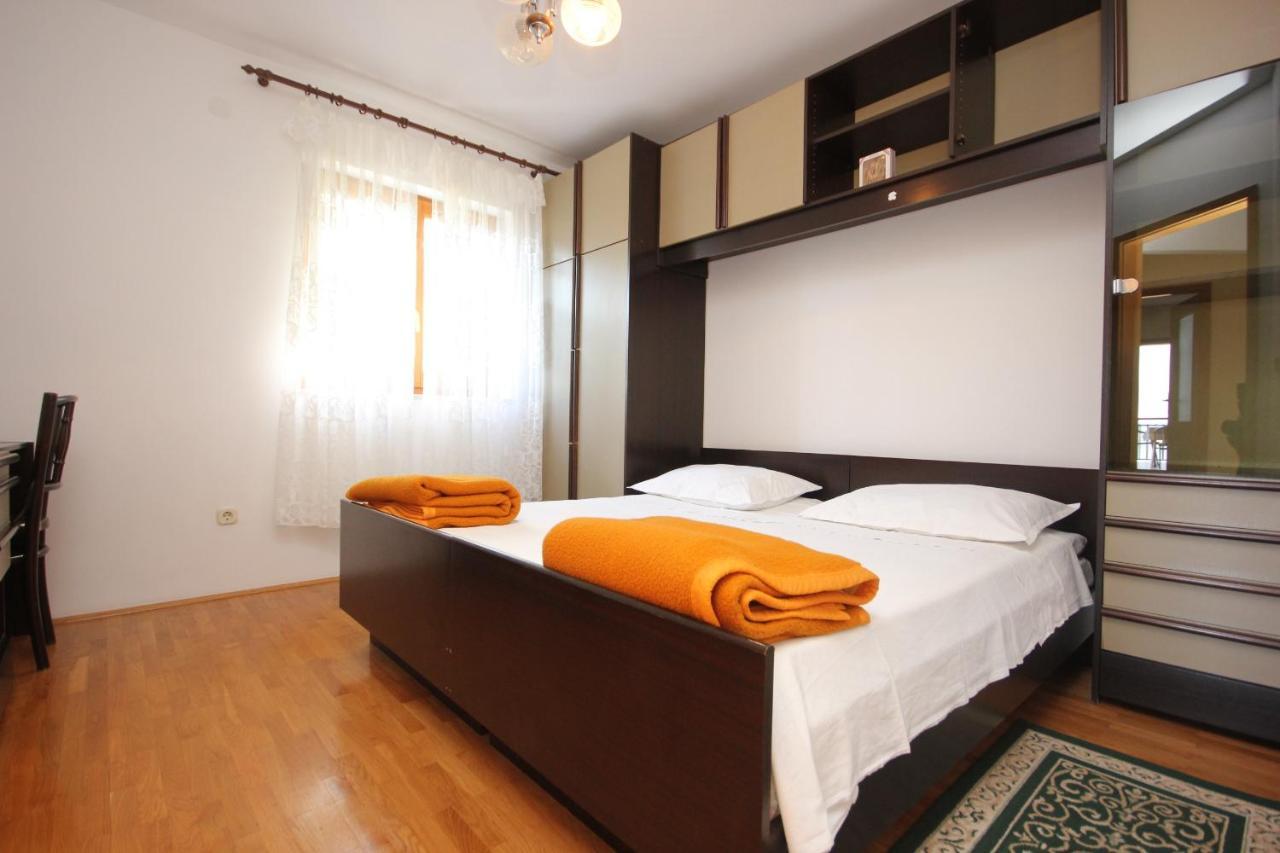 Apartments By The Sea Vis - 2470 Bagian luar foto